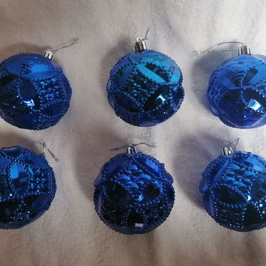 💜Set de 6 bolas de navidad con relieve 7cm Precio: 8usd - 3/6