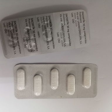 Se venden medicamentos importados - 8/9