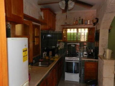 🌟 Renta casa en Cojímar de 3 habitaciones,2 baños, piscina, portal, cocina, parqueo - Img 64124742