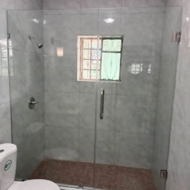 Realizamos todo tipo de trabajo de carpintería de aluminio y cristal - Img 125709831