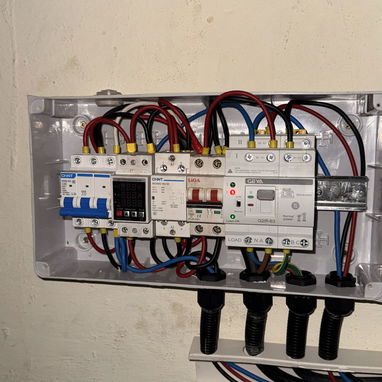 Venta e instalación de kits solares con garantía. - 7/10