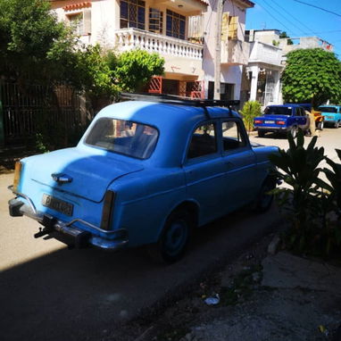 Se vende Prefeer Inglés. (1957). Cuatro puertas. Motor de Lada 2101. Caja de velocidad de Lada. Dirección de Moskovich.. - 2/4