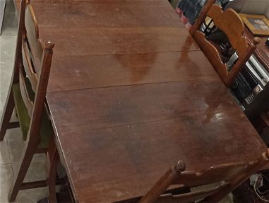 Juego de comedor de caoba con 4 sillas en 80 USD - Img main-image