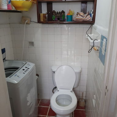 Renta lineal apto 2/4 en calle Linea Vedado - 9/10