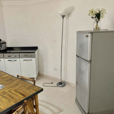 Apartamento de renta lineal ( zona donde no se va la luz) - Img 122925922
