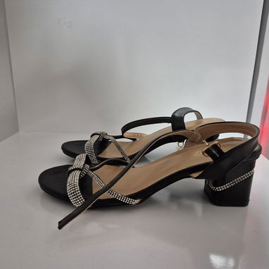 TACONES NEGROS!!!! - Img 125888814
