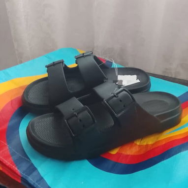 Chancletas nuevas a buen precio no dude en preguntar - 6/10