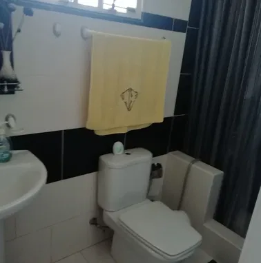 Vendo casa de 3 cuartos 2 baños en el centro del Cotorro - Img 96576310