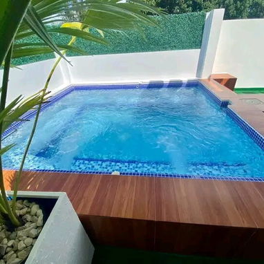 🏠 Casa de Lujo en Renta, Boyeros. Almuerzo Incluído en el precio. Piscina con Hidromasaje - Img 115971883