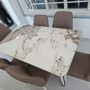 Juego de mesa y sillas - Img 55480855