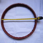 Vendo llanta 18 para moto de uso sin rayos - Img 56711519
