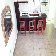 Se vende Apartamento en el Vedado de 2 cuartos y 3 baños 23 y 26 (a una cuadra) - Img 55962033