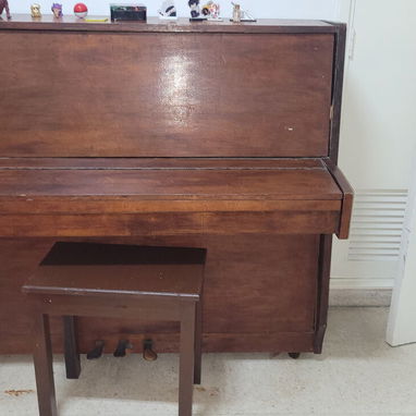 VENTA DE PIANO VERTICAL - Img 125603965
