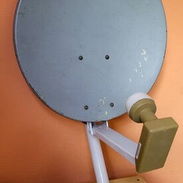 ANTENA PARABOLICA CON LNB O MOCO ORIGINAL - Img 54368867
