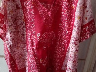 Blusa estampada bien ancha con estampado estilo hindu - Img 65014194