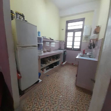 Venta de apartamentos en el vedado de 4 cuarto 2 cocina 2 baño - Img 125429773