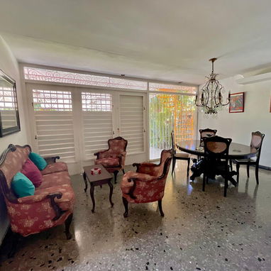 Renta lineal disponible en Nuevo Vedado a pocos metros del Zoológico de 26 - Img 120786137