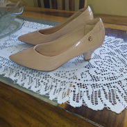 Se venden zapatos de vestir de mujer - Img 57581018