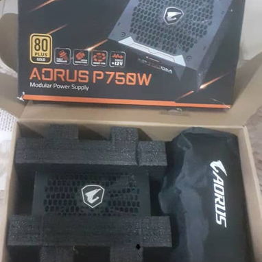 Fuente modular de 750w en 120USD. GANGUITA👌🏾 - Img 123523394