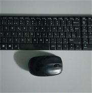 Vendo juego de mouse con teclado inalámbrico de poco usa. Funcionando al 100%. $8000 MN. - Img 45976848