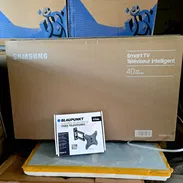 TELEVISOR SAMSUNG 40 PULGADAS SMART TV TELEVISOR INTELIGENTE 2025 CON SOPORTE GIRATORIO - Img 58025311