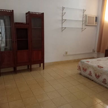 🏤Apartamento de renta en Vedado/Alquiler en Vedado/House for rent/Accommodation in Havana - 2/5