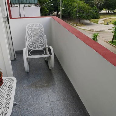 Rento hermoso apartamento en el vedado todas las condiciones - Img 122542798
