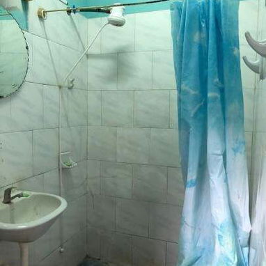 🏡*SE VENDE APTO DE ARQUITECTURA COLONIAL CAPITALISTA [PUNTAL ALTO ] EN CENTRO HABANA EN UN 2DO PISO - Img 121889958