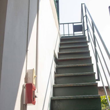 📌 (R): C-035-025  🏡 VENTA — PLANTA ALTA REMODELADA EN CERRO, CON PLANTA ELÉCTRICA INCLUIDA. - Img 119851621