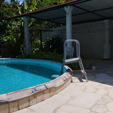 Exelente Casa cerca de 5ta Ave en Siboney - 5/5