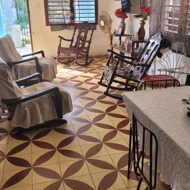 $20 000 usd ( ultimo ajuste y con dinero en mano ).  En venta casa independiente de 2 plantas en Cojimar, Habana del Est - 2/10