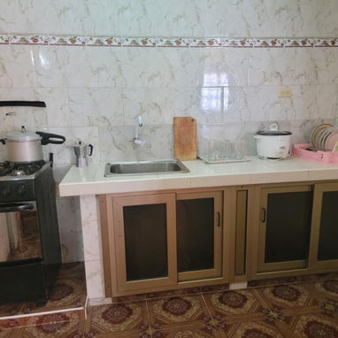 Disponible casa leyanis con piscina y billar del 23 al 27 Agosto. Whatssap 5 2959440 - 5/8