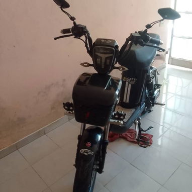 Se vende moto eléctrica marca Bucatti. Bejucal - 4/4