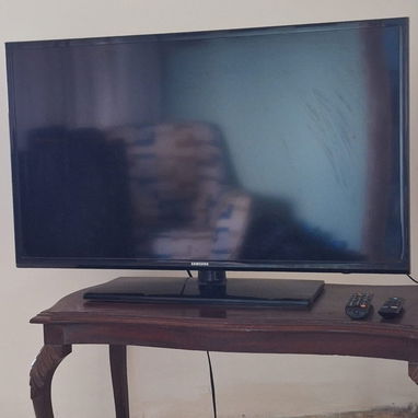 TV Samsung 42 pulgadas( de uso pero en buen estado) - 2/3