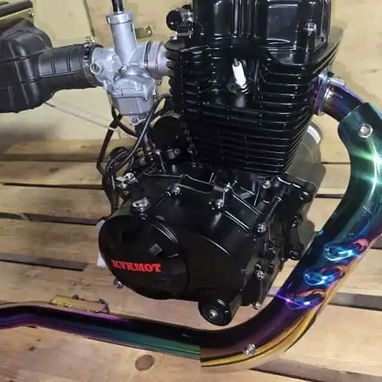 UNIDAD DE MOTO / KVKMOT / 200 CC / NUEVO / FACTURA CON FIRMA AUTORIZADA / CON CARBURADOR / CON TUBO DE ESCAPE / ENCENDID - Img 112639586