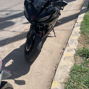 Vendo moto eléctrica racing batería toqman de 35 amphaciendo 80 km por carga papeles en regla en 2500 usd interesados - Img 56890984