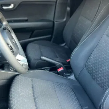 Kia Río 2020 ,pintura de fábrica, Motor: 1.8L doble inyección ,Automática de 8 velocidades,Pantalla táctil, Bluetooth - Img 109783888