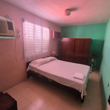 Renta de apartamento independiente en Playa 1/4 - 2/8