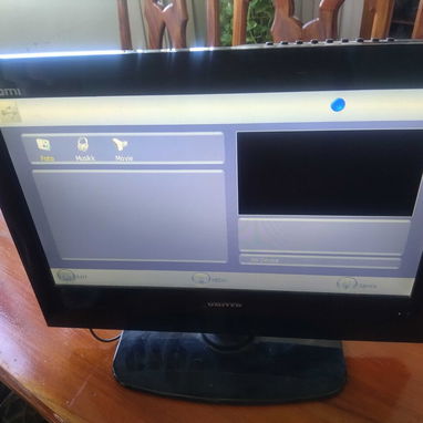 En venta monitor TV HD Marca UNITED - 6/10