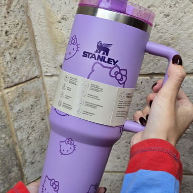 Pomos térmicos K-Pop , vasos Stanley y Termos tipo owala. Muy buena calidad - 10/10