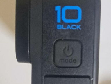 Vendo cámara GoPro HERO 10 Black nueva con todos sus accesorios más bateria adicional en 300 usd 52930222 - Img 54678897
