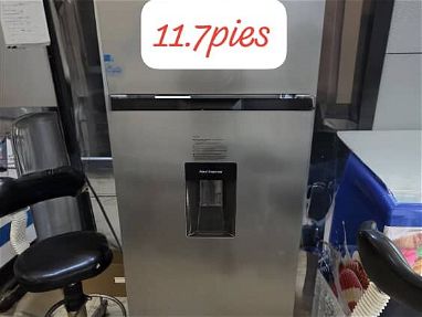 Refrigerador Royal de 11.7 pies nuevo - Img main-image-45717291