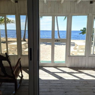 Venta de casa en primera línea de la playa - Img 107857697