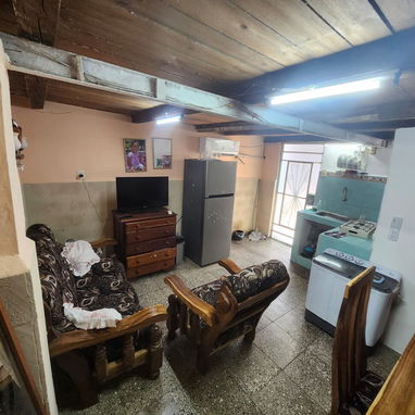 Venta de apartamento con todo adentro en Centro Habana - 5/7
