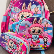 Mochilas para los peques de la casa en varios tamaños y con sus accesorios 🎒 - Img 56674514