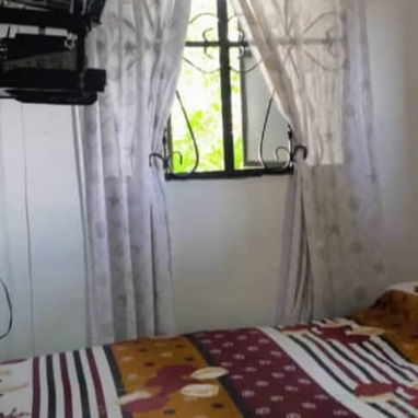 SE VENDE CASA EN REGLA - 8/10