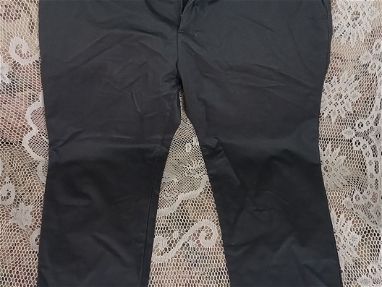 Pantalónes negro de lona - Img 66515568