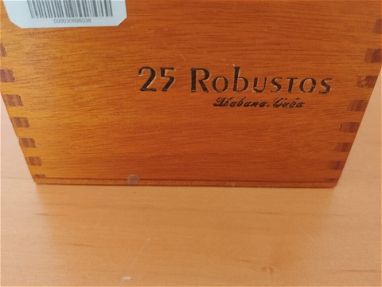 Tabaco Cohíba Robusto (caja sellada) - Img main-image-45689737