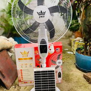 Ventilador recargable de pedestal marca JMD - Img 55819434