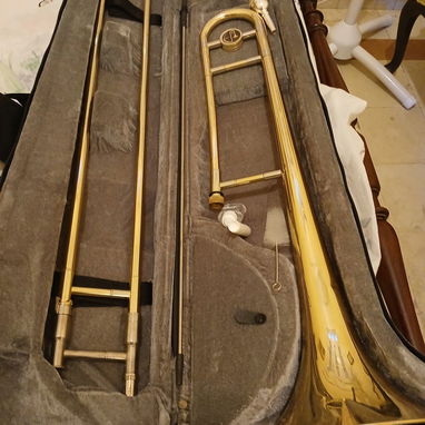 Trombón Eastar con boquilla, set de limpieza y forro . - 2/4